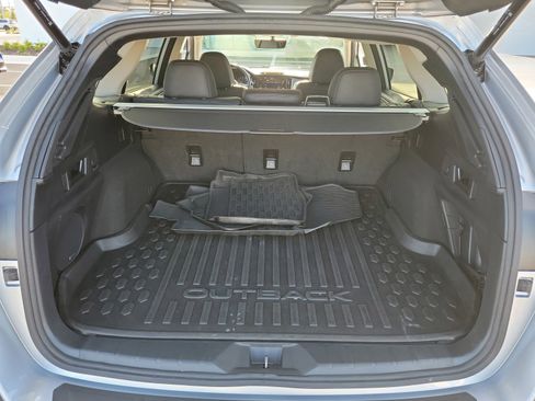 Used 2020 Subaru Outback Limited AWD/4WD image 31