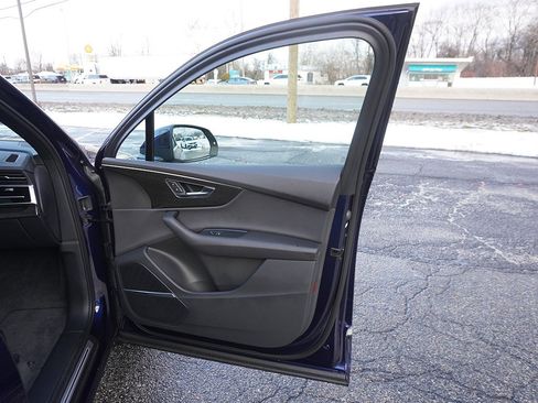 Used 2022 Audi Q7 2.0T Premium Plus image 29