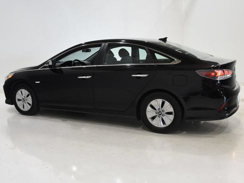 Used 2018 Hyundai Sonata SE FWD image 3