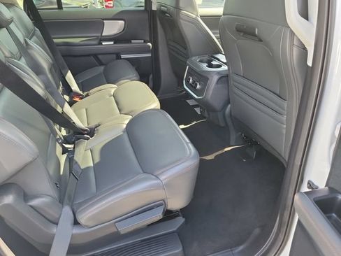 Certified 2025 Ford Expedition Max Active AWD/4WD image 19