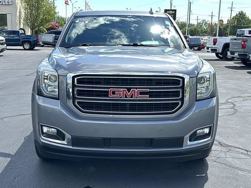 Used 2020 GMC Yukon SLE w/ SLE Value Package AWD/4WD image 3