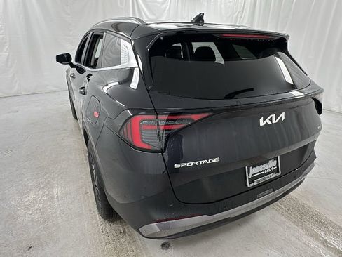 Used 2026 Kia Sportage EX image 5