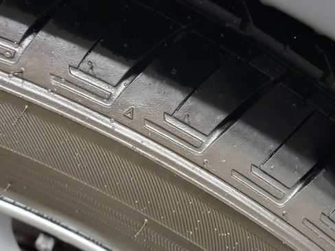 Certified 2024 Honda CR-V EX image 10