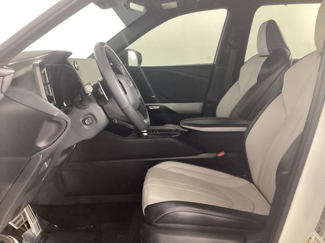 Used 2025 Lexus TX 350 AWD w/ Technology Package image 10