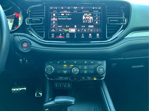 Used 2021 Dodge Durango SRT Hellcat w/ Technology Group AWD/4WD image 17
