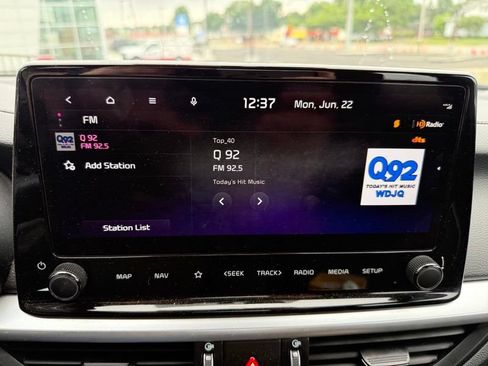 Certified 2023 Kia Forte GT-Line FWD image 12