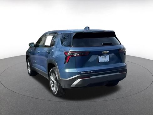 Used 2025 Chevrolet Equinox LT image 11