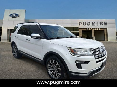 Used 2019 Ford Explorer Platinum AWD/4WD image 1