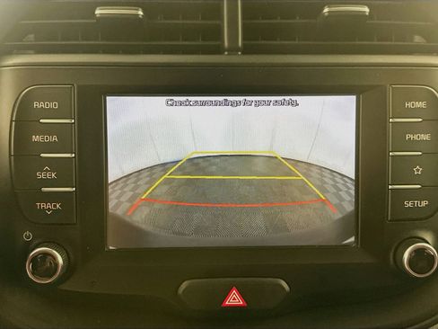 Used 2020 Kia Soul S FWD image 22