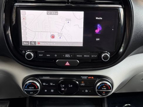 Used 2023 Kia Soul EX FWD image 39