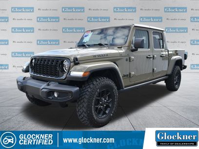 Used 2025 Jeep Gladiator Sport