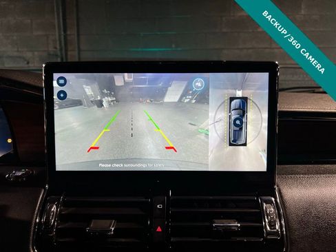 Used 2023 Lincoln Navigator Reserve image 14