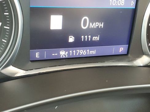 Used 2022 GMC Terrain SLE w/ Driver Convenience Package FWD image 11