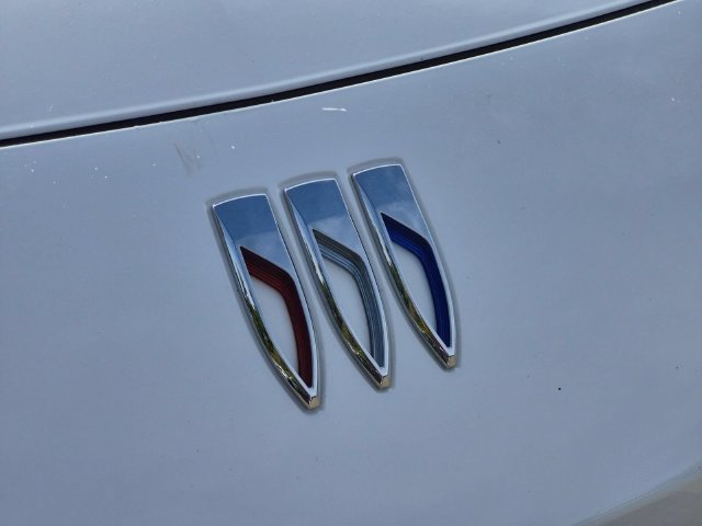 Used 2024 Buick Envista Sport Touring w/ Convenience I Package FWD image 29
