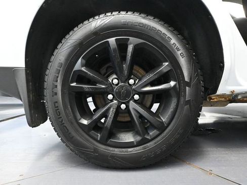 Used 2017 Chevrolet Equinox LT w/ Convenience Package image 15