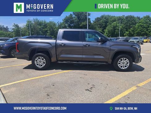 Used 2023 Toyota Tundra SR5 w/ SR5 Premium Package AWD/4WD image 7