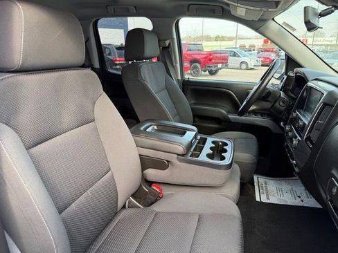 Used 2018 Chevrolet Silverado 1500 LT w/ Redline Edition image 22