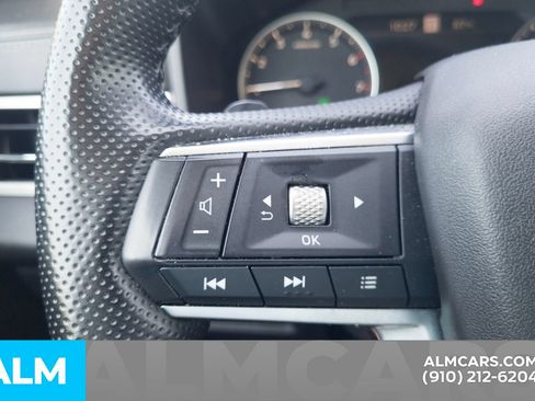 Used 2024 Mitsubishi Outlander SE AWD/4WD image 12
