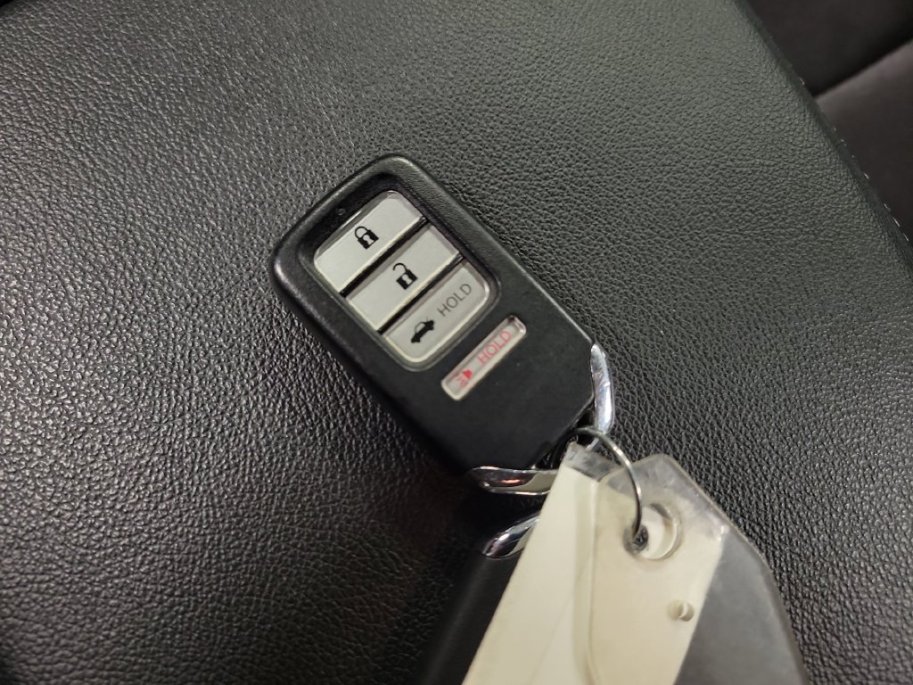 Used 2019 Honda Accord Sport image 18