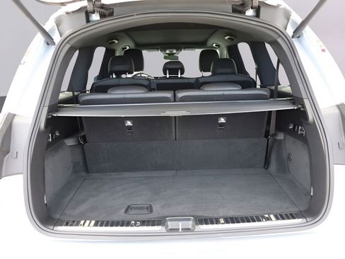 Used 2025 Mercedes-Benz GLS 450 4MATIC image 18