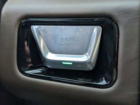 New 2026 GMC Yukon XL Denali Ultimate AWD/4WD image 14