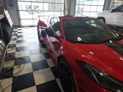 Used 2020 Chevrolet Corvette Stingray Premium Cpe w/ 3LT Preferred Equipment Group image 3