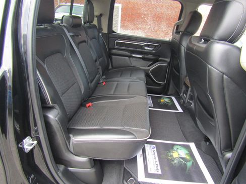 Used 2019 RAM 1500 Laramie image 18