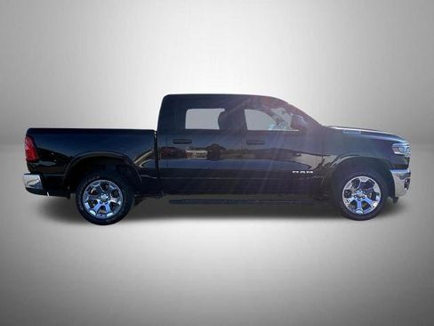 Used 2025 RAM 1500 Big Horn AWD/4WD image 4