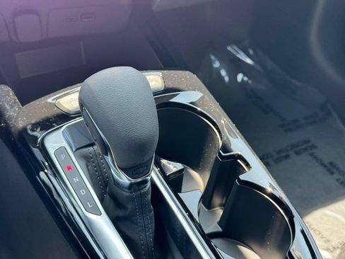 New 2026 Chevrolet Trax LT w/ Midnight Edition FWD image 19