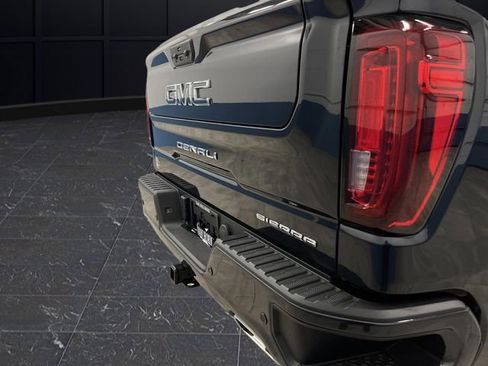 Used 2023 GMC Sierra 1500 Denali Ultimate image 37