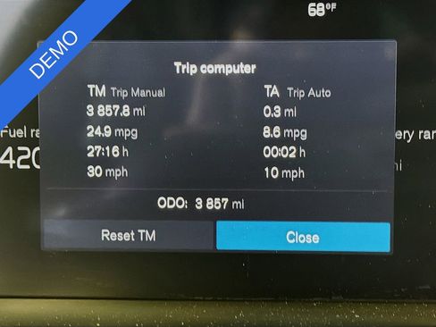 Used 2026 Volvo XC90 T8 Ultra w/ Protection Package AWD/4WD image 12