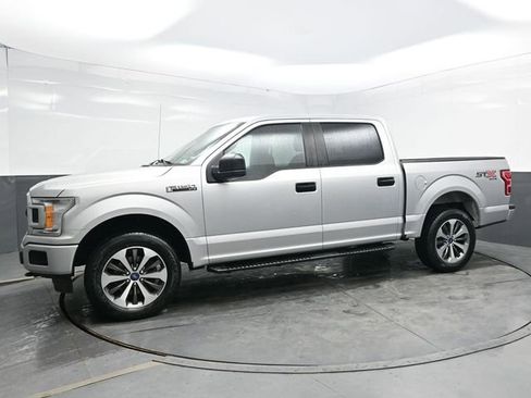 Used 2019 Ford F150 XL w/ Equipment Group 101A Mid AWD/4WD image 3