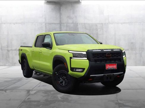 New 2026 Nissan Frontier PRO-4X w/ Pro-4x Convenience Package image 2