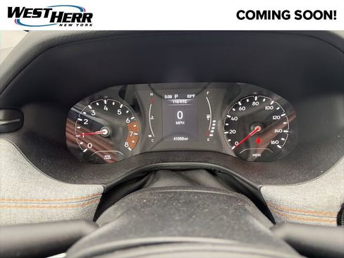 Used 2022 Jeep Compass Sport image 7