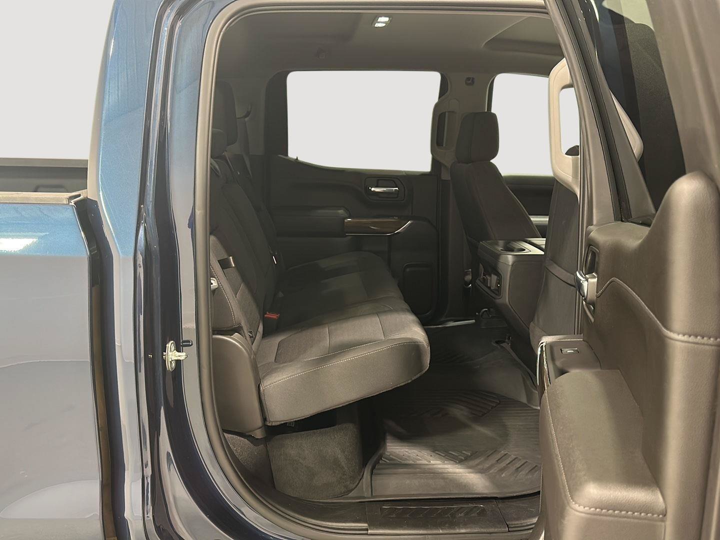 Used 2022 Chevrolet Silverado 1500 RST AWD/4WD image 24