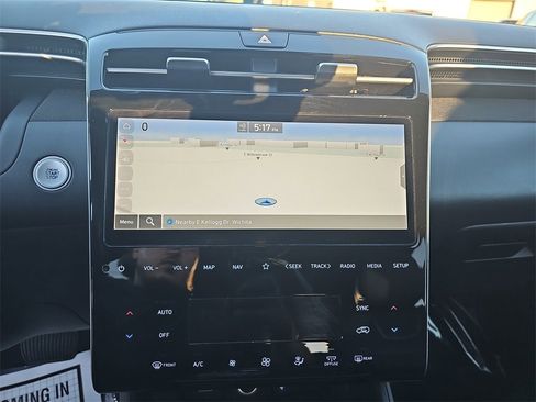 Used 2023 Hyundai Tucson Limited image 20