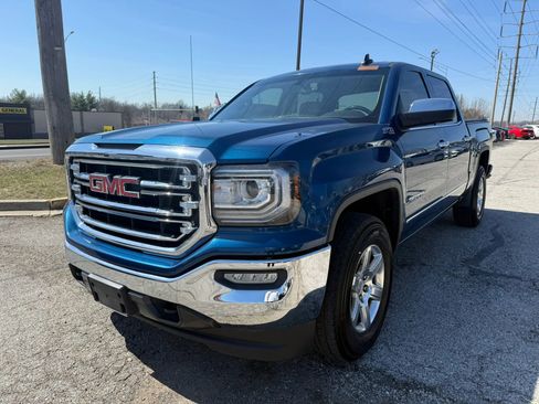 Used 2018 GMC Sierra 1500 SLT w/ Suspension Package, Off-Road image 7