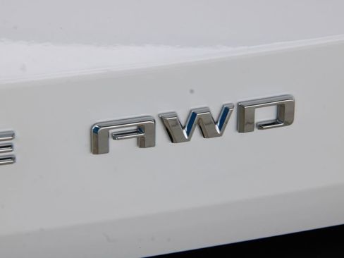 Certified 2024 Chevrolet Traverse LT image 15