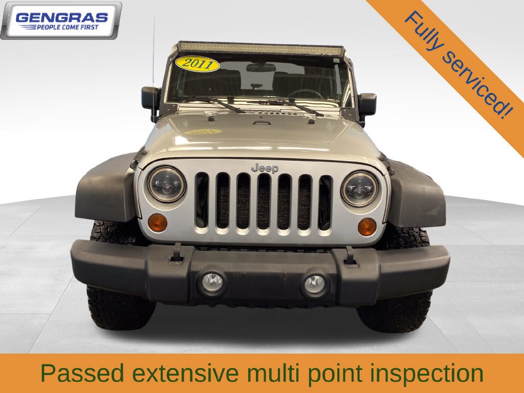 Used 2011 Jeep Wrangler Sport AWD/4WD image 3