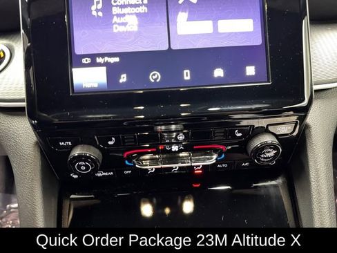 Used 2024 Jeep Grand Cherokee L Altitude image 3