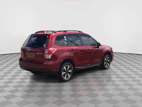 Used 2018 Subaru Forester 2.5i w/ Alloy Wheel Package AWD/4WD image 8