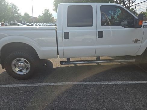Used 2013 Ford F250 XLT w/ XLT Interior Pkg AWD/4WD image 6