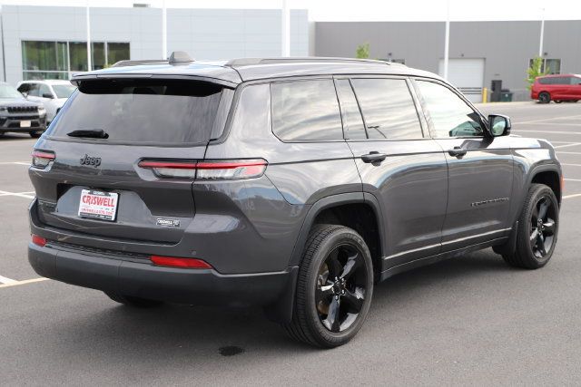 Used 2023 Jeep Grand Cherokee L Laredo AWD/4WD image 4