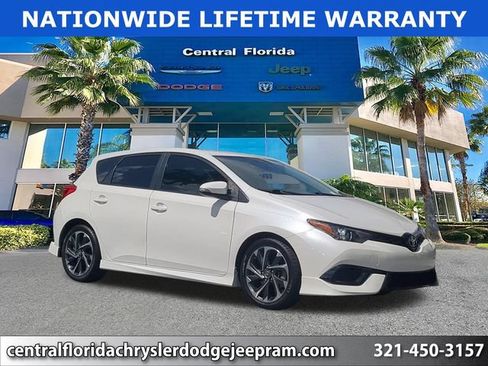 Used 2018 Toyota Corolla iM FWD image 1