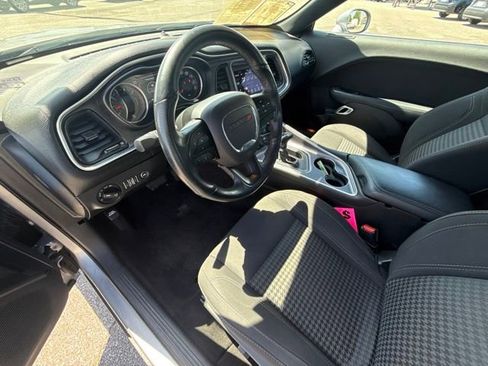 Used 2018 Dodge Challenger R/T RWD image 19