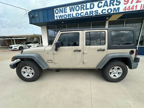 Used 2018 Jeep Wrangler Unlimited Sport image 2