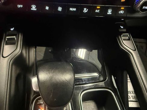 Used 2024 Kia Telluride S w/ S Sunroof Package AWD/4WD image 36