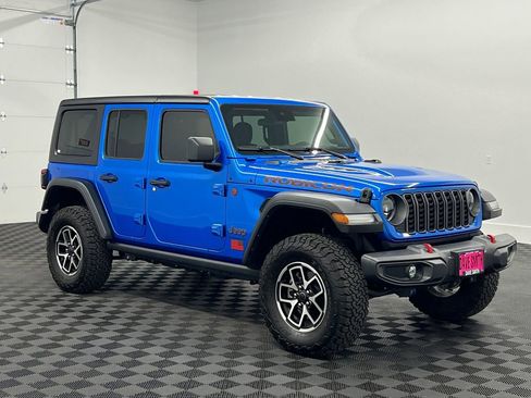Used 2024 Jeep Wrangler Rubicon image 6
