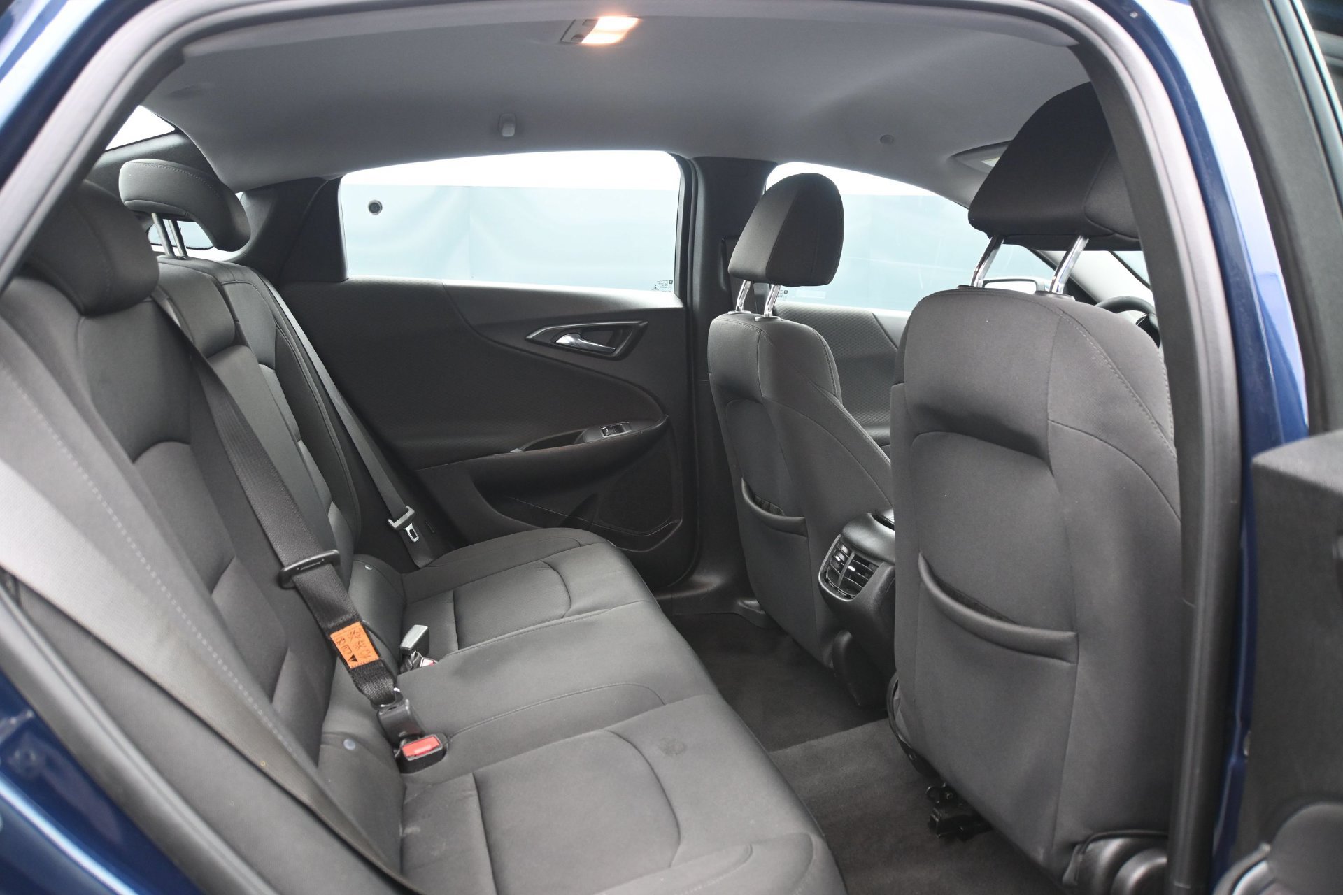 Used 2021 Chevrolet Malibu LT FWD image 14