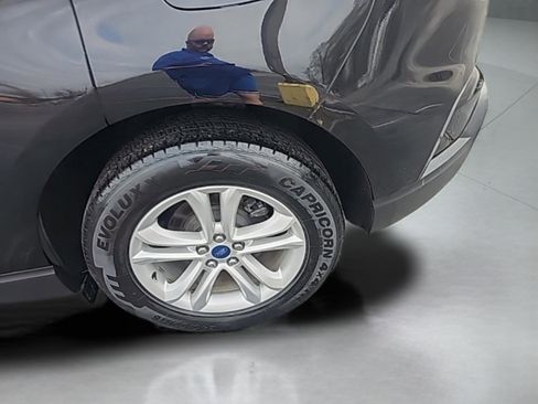 Used 2020 Ford Edge SEL w/ Cold Weather Package image 14